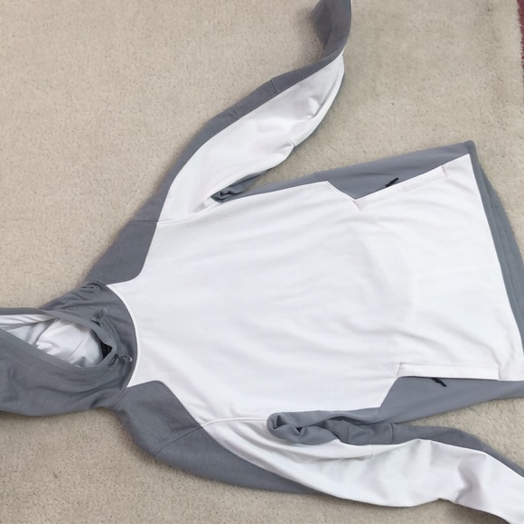 Under Armor White and Gray Hoodie Size Small - Picture 3 of 7